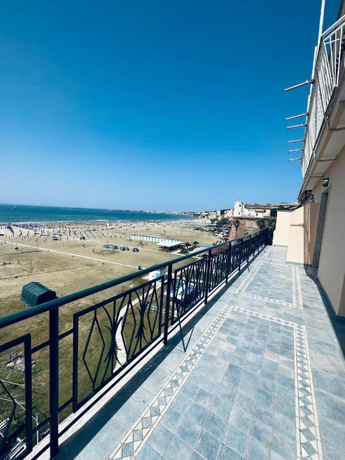 Newhouse Victoria - Sea View Apartment Неттуно Экстерьер фото