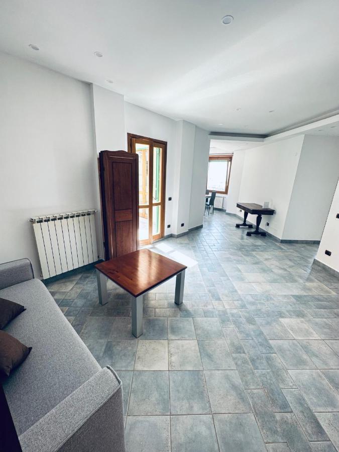 Newhouse Victoria - Sea View Apartment Неттуно Экстерьер фото
