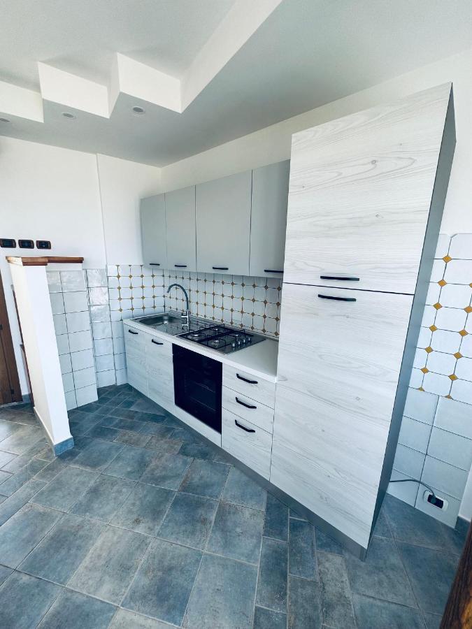 Newhouse Victoria - Sea View Apartment Неттуно Экстерьер фото