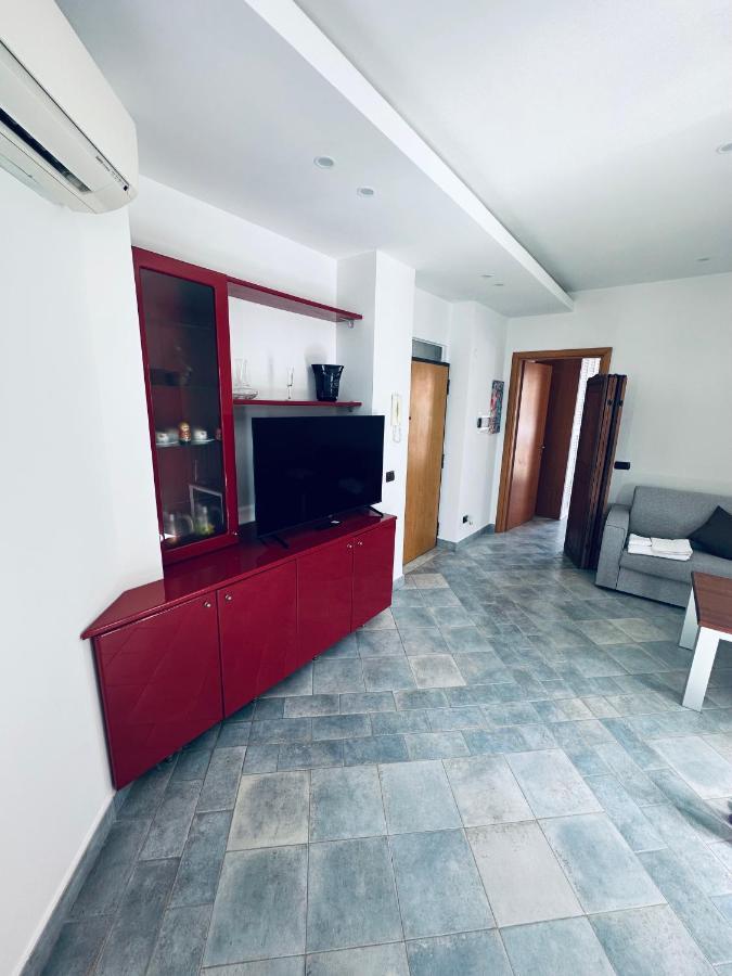 Newhouse Victoria - Sea View Apartment Неттуно Экстерьер фото